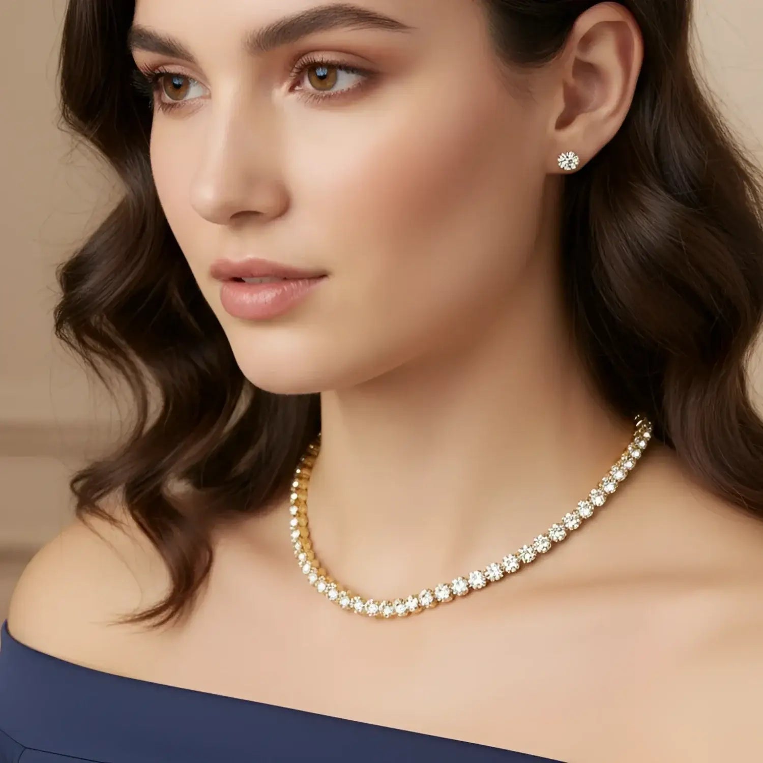 Conjunto clásico de collar de tenis de oro y pendientes de botón - delicado tenis en tono dorado